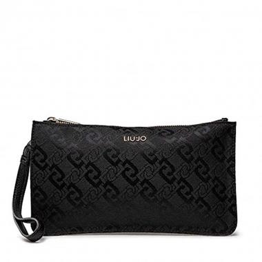 Cosmetic case