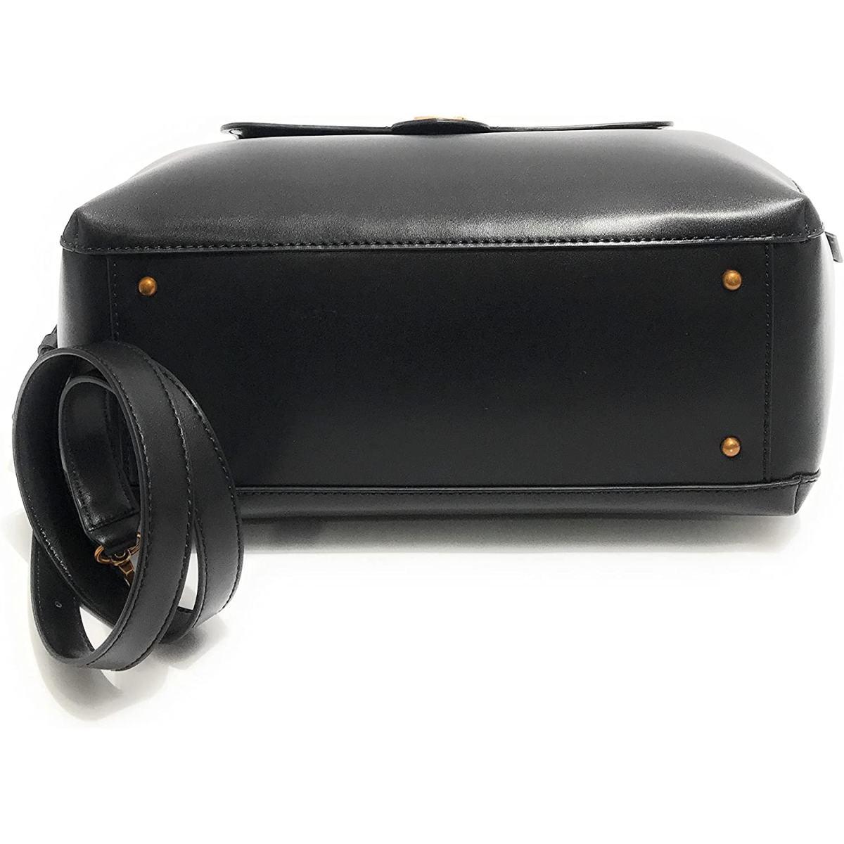 Rossana girlfriend satchel