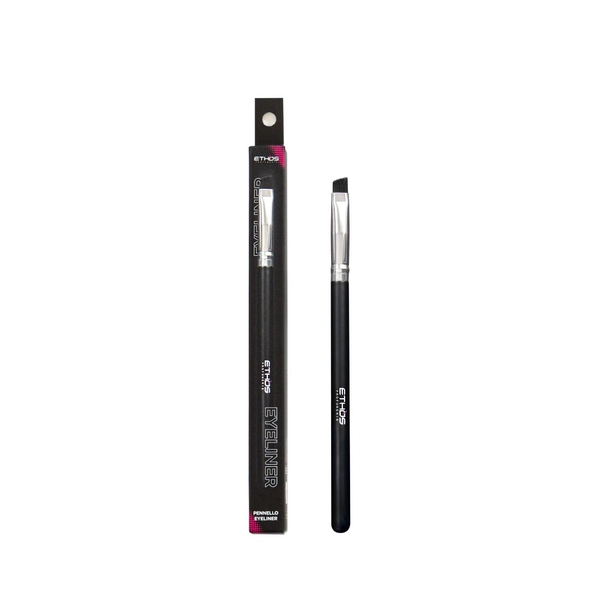Pennello eyeliner